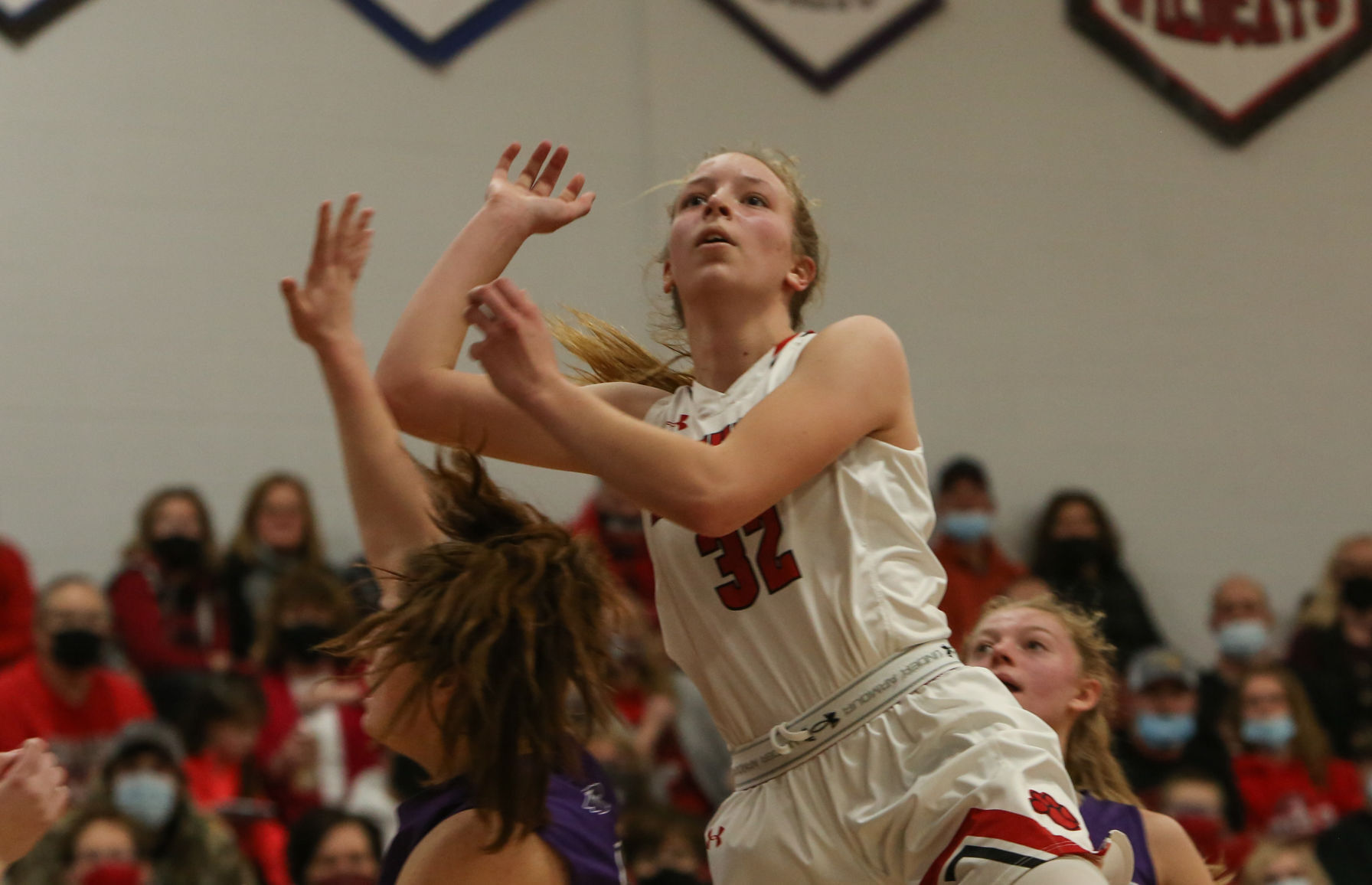 Riceville girls basketball vs Kee - Beran